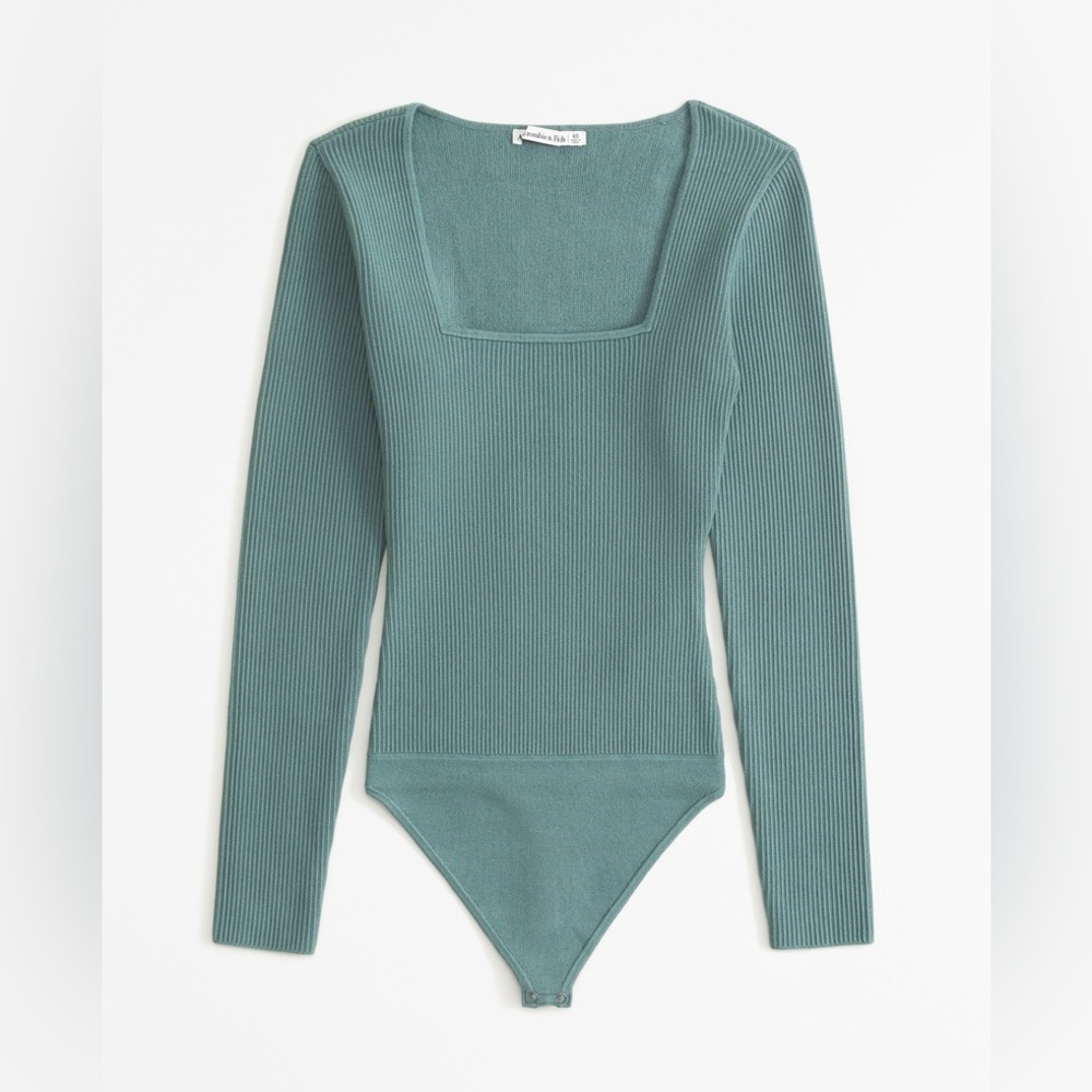 A&F Long-Sleeve Ottoman Squareneck Bodysuit in Green